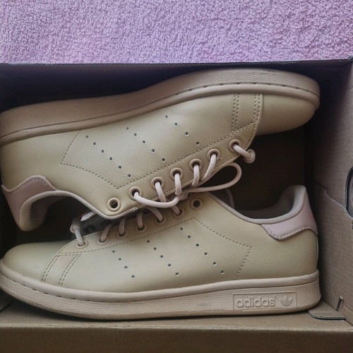 Adidas Stan Smith Limited Edition sneakers like new, size 39.5, beige