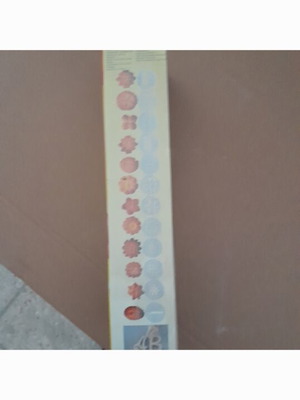 Plastic Hand Cookie Press with Multiple Designs New