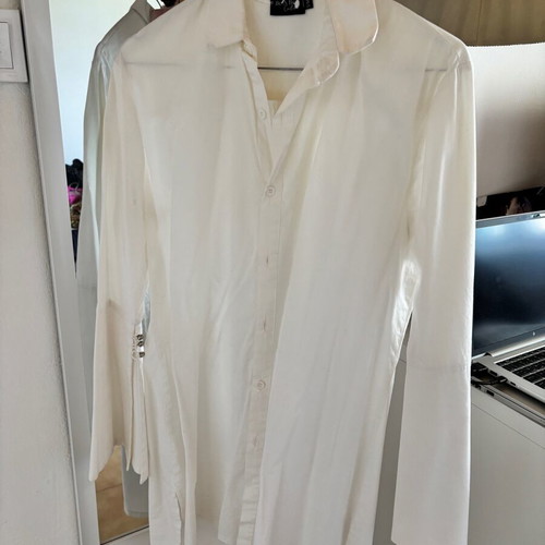 Be a Bee Couture white oversized shirt size small like new