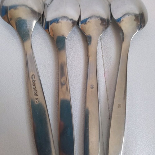 Singapore Airlines collectible cutlery set 14 pieces like new vintage