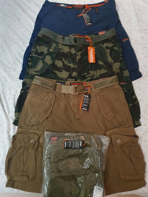 Βερμούδες Superdry καινούργιες, μέγεθος XL
