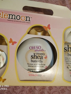 Treaclemoon bath set new with hand cream, shower gel, body lotion