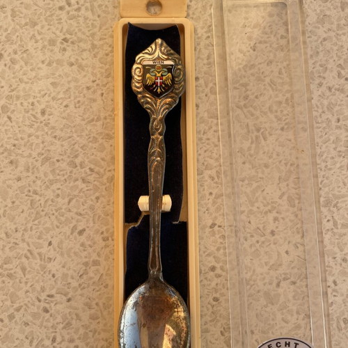 Vintage silver-plated souvenir spoon Wien Vienna Austria