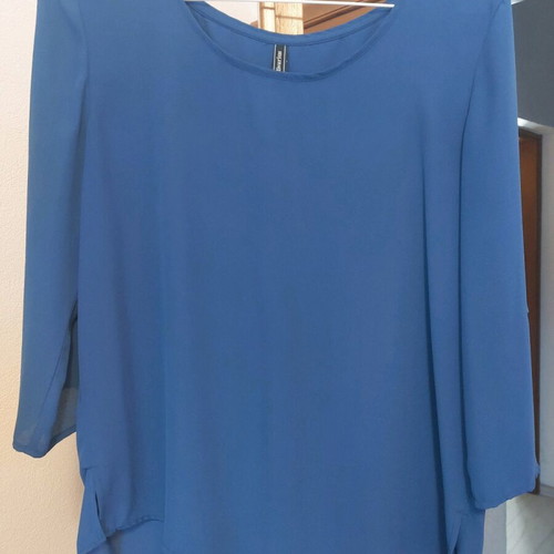 Stradivarius blue shirt like new, wrinkle-free fabric, size L
