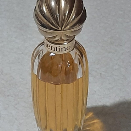 Valentino by Valentino 75ml regular perfume like new