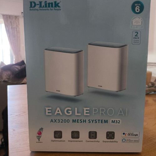 D-Link Eagle Pro AI AX3200 Mesh System M32 like new, 2 pack