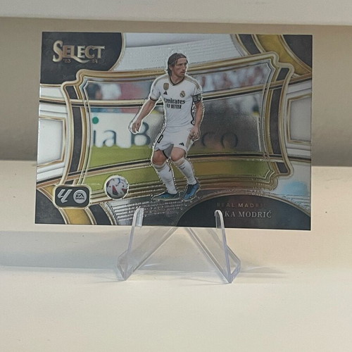 Luka Modric 2023-24 Panini Select La Liga Soccer Field Level new