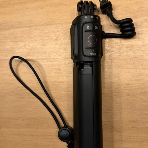 GoPro Hero Black 10 action camera like new with extra battery and tripod