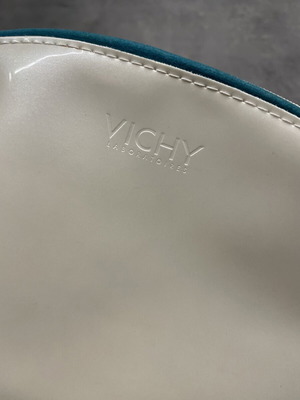 Vichy oval toiletry bag, pearly with mermaid effect