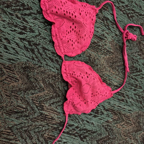 Calzedonia swimwear top used, pink, size S