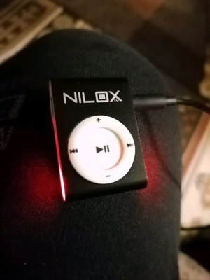 Nilox NX-MCMSD MiniClip MP3 player ανακατασκευασμένο, μαύρο