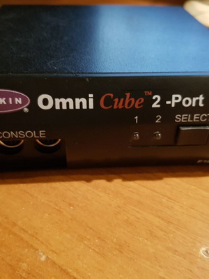 Belkin OmniCube 2-port, Keyboard Video Mouse switch