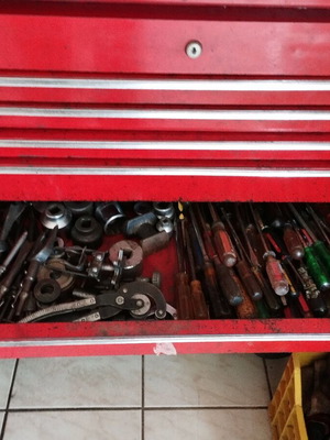 Кутия за инструменти Snap-on и 800+ инструмента