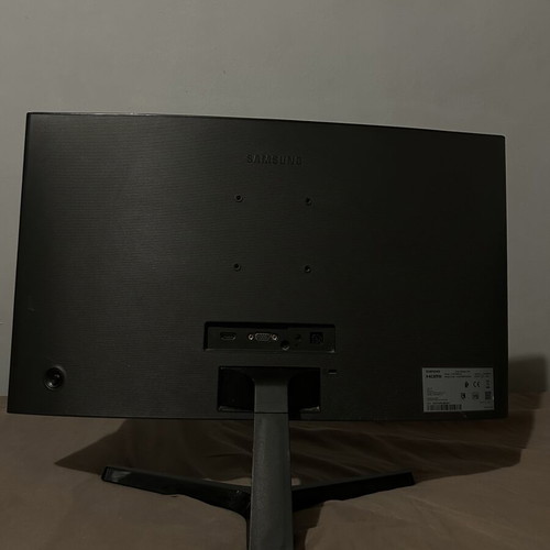 Gaming monitor 23.5" curved 1800R, like new