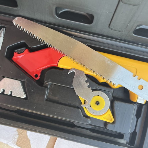 Multitool 8-in-1 OEM construction tool new