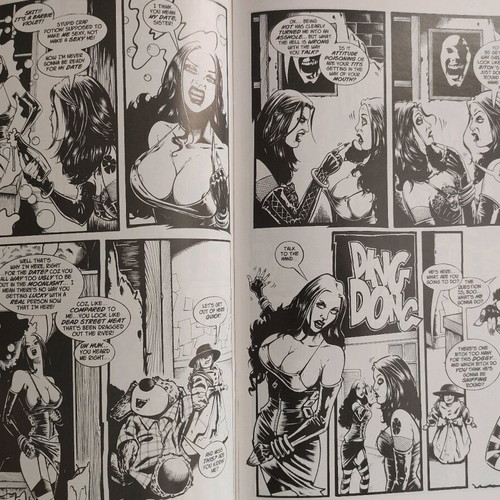 Dogwitch #1 comic mint condition, first edition 2002 by Daniel Schaffer