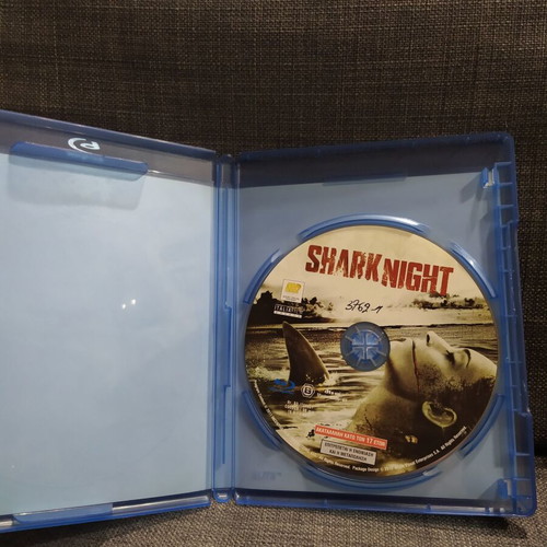 Shark Night Blu-Ray used, thriller horror adventure with subtitles