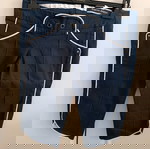  Γυναικείο GUESS κάπρι παντελόνι navy με λευκές λεπτομέρειες – άριστη κατάσταση