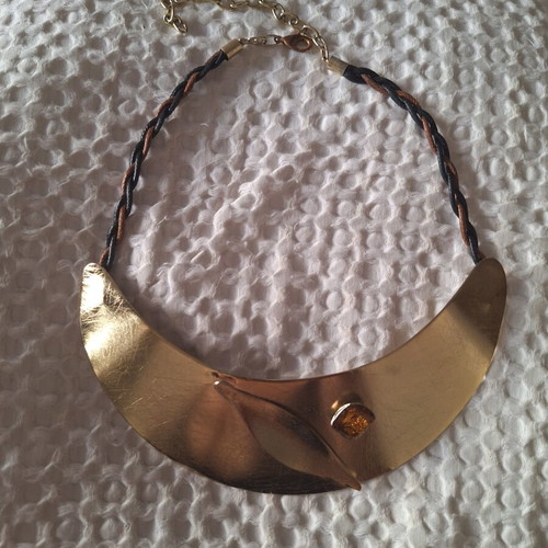 Necklace with Olive Leaf and Leather Cord new, brown and gold