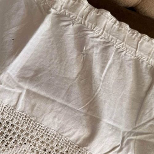 White curtain with lace, 130x75 cm
