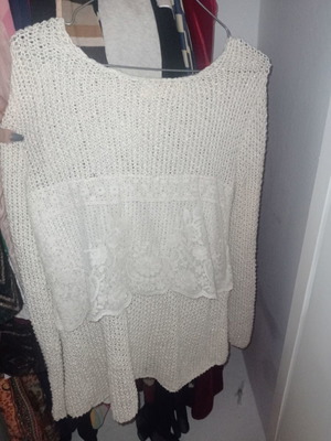 White pullover with lace detail