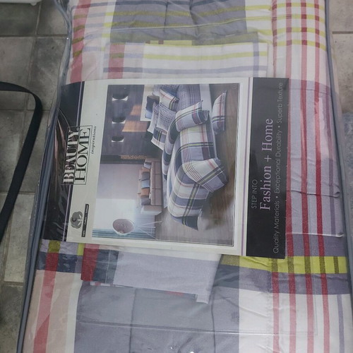 Quilt with duvet cover and 2 matching pillowcases new 100% cotton