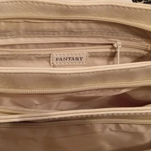 Shoulder bag beige like new with multiple compartments