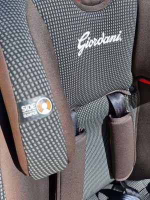 Παιδικά καθίσματα αυτοκινήτου Recaro Monza Nuova ISOFIX και Giordani ISOFIX μεταχειρισμένα, πακέτο 2