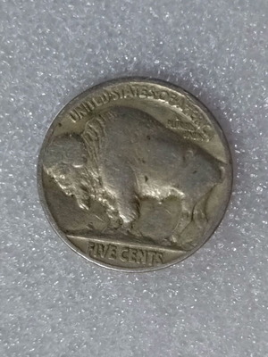 Монета US five cents 1920 Buffalo употребявана