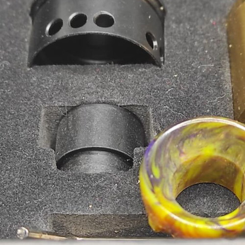 Goon RDA Style gold like new