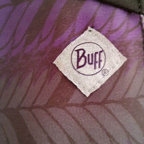Buff Safi women's sport pants like new, size S, purple