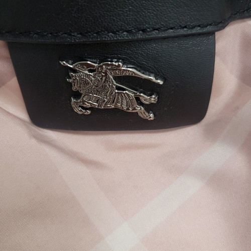 Burberry tote bag like new, pink nylon and leather
