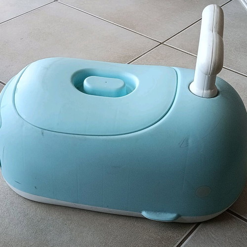 Educational whale potty like new