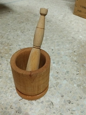 Wooden mortar new with 0.11 m diameter and 0.13 m height