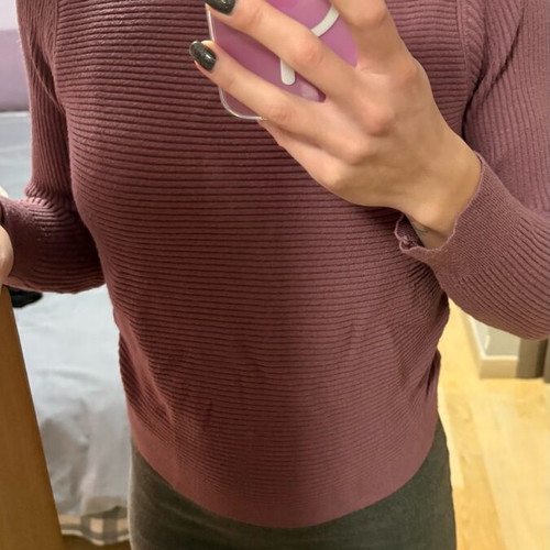 Mango purple sweater new, size Small with beautiful back