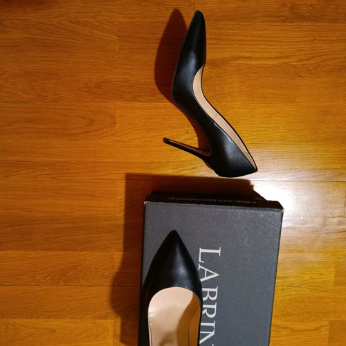 Mourtzi black pumps size 38 like new, 10 cm heel