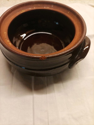 Clay Giouvetsaki used