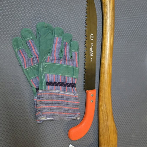 Garden tool set new, 3 pieces with axe, Salvador saw and gloves