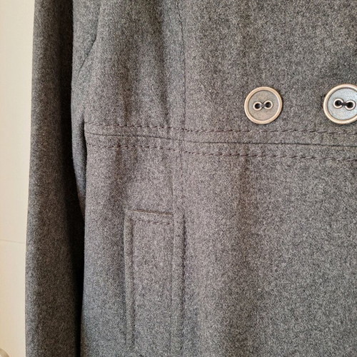 H&M women's coat like new, gray, size 40