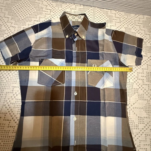 Fred Perry Women's Summer Shirt like new, blue and brown, size S