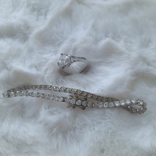 Silver 925 Riviera and adjustable ring set vintage, like new