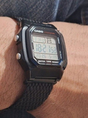 Casio Vintage Watch like new, black, perlon strap