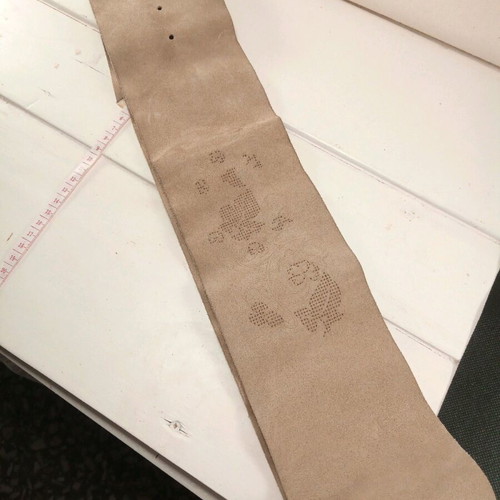 More leather belt 105 cm used, beige with imperfections