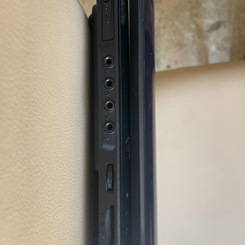 Toshiba Satellite P200D-12O laptop used, non-working, without hard drive
