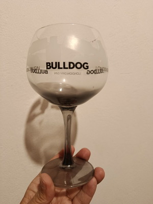 Bulldog London Dry Gin promotional large cocktail glass like new