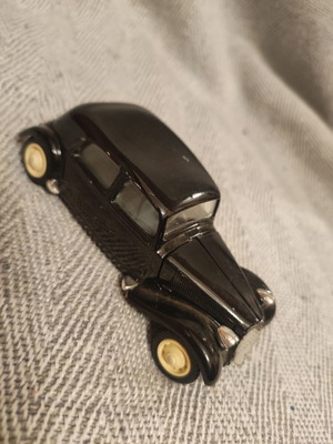 Citroen 15 Six metal miniature used, Solido made in France