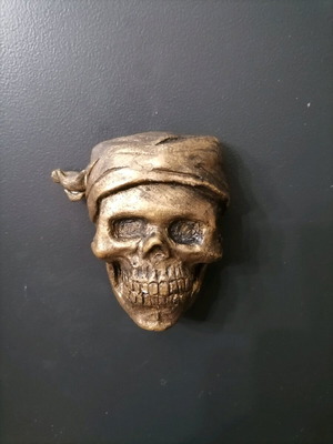 Handmade pirate magnets new, made of plaster and acrylics