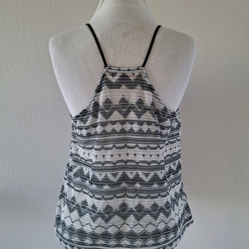 Zara top size M like new, black and white