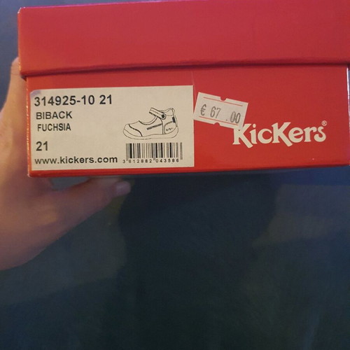 Kickers shoes like new, size 21