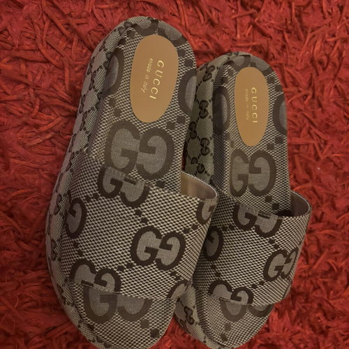 Gucci platform sandals size 38 new, beige brown